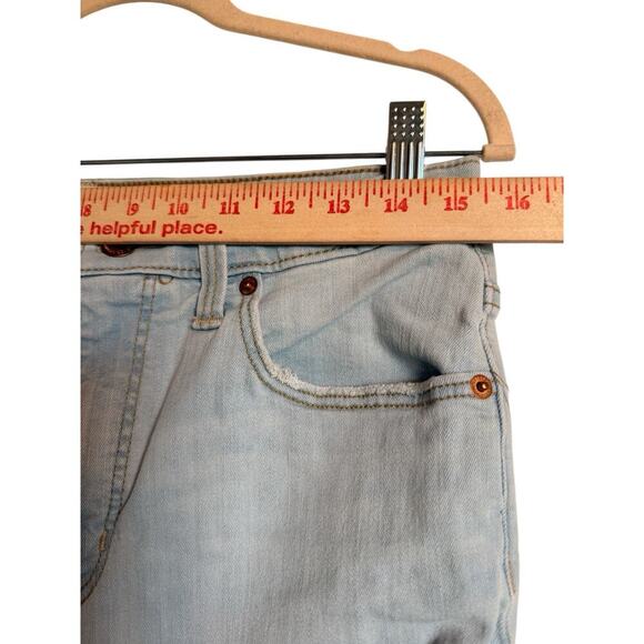 Universal Threads Sz 12 High Rise Skinny Distressed Jeans‎ Casual - Picture 7 of 8
